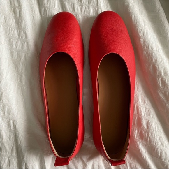 Everlane Shoes - Everlane Day Glove Dayglove Flats